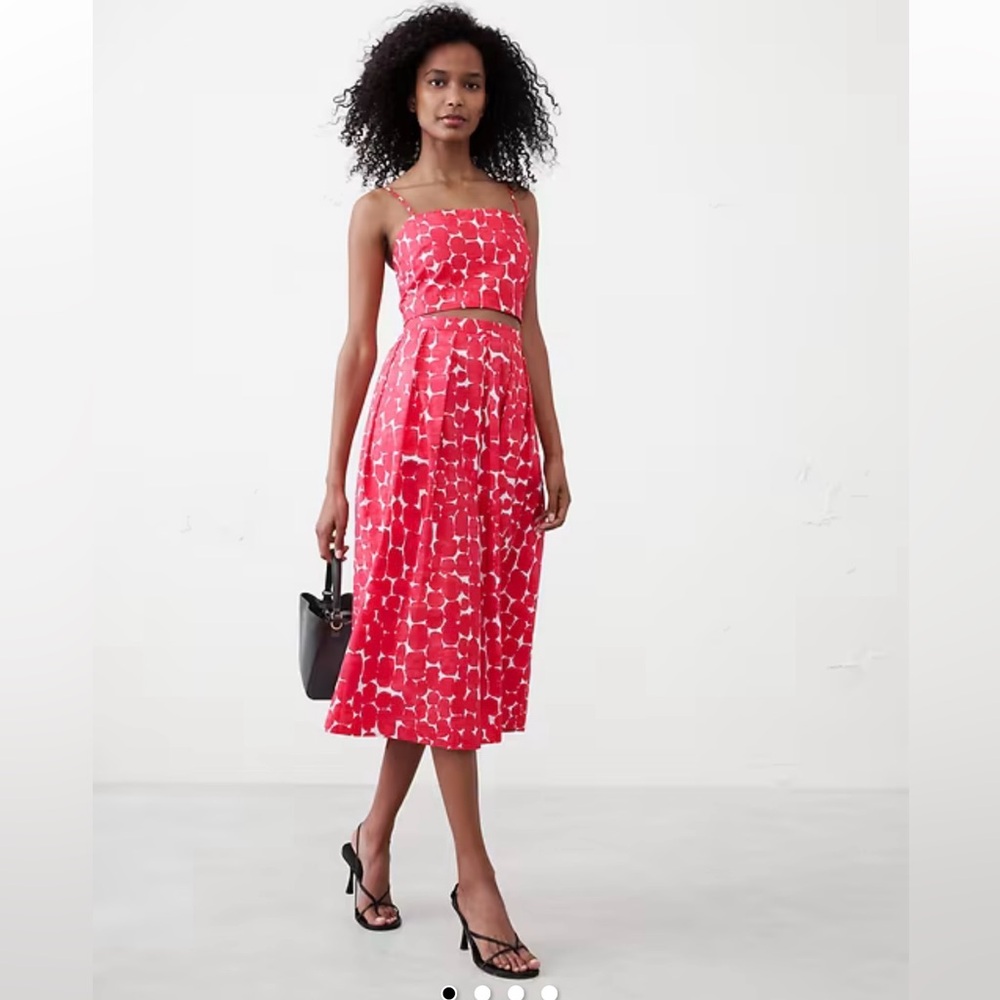 Banana Republic Poplin Pleated Midi Skirt and Cropped Cami Set